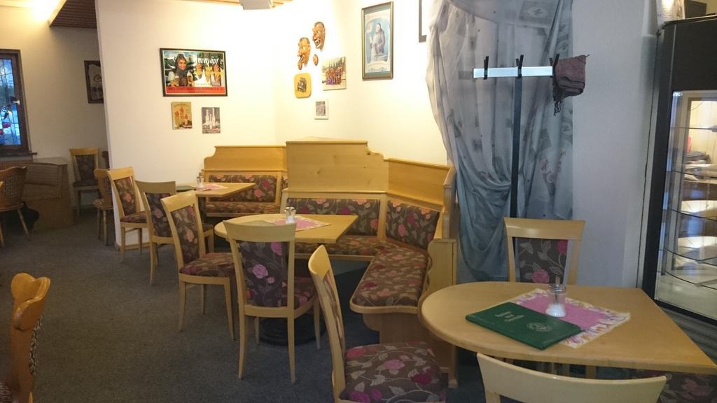 Gaestehaus Cafe Heck Titisee Dış mekan fotoğraf