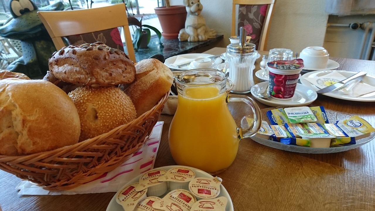 Gaestehaus Cafe Heck Titisee Dış mekan fotoğraf